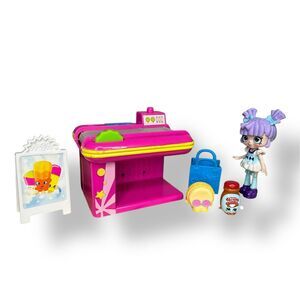 Shopkins Lot of 6 Random Toy Playset Pieces